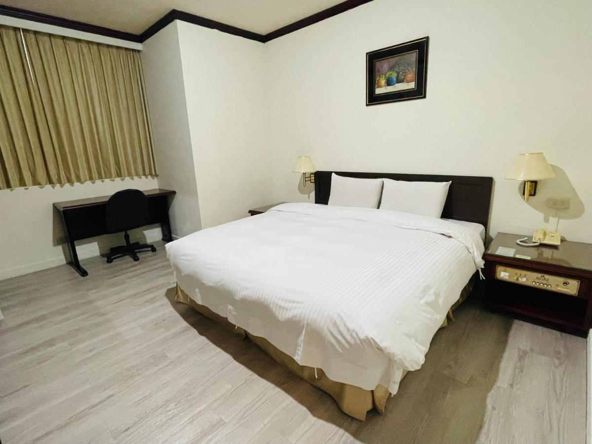 Abbo Hotel Tainan Exterior photo