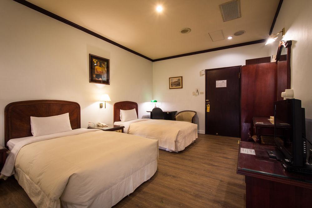 Abbo Hotel Tainan Exterior photo
